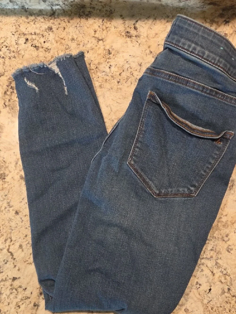 LuLaRoe Women's Light-Mid Blue Denim Skinny Cropped Jeans